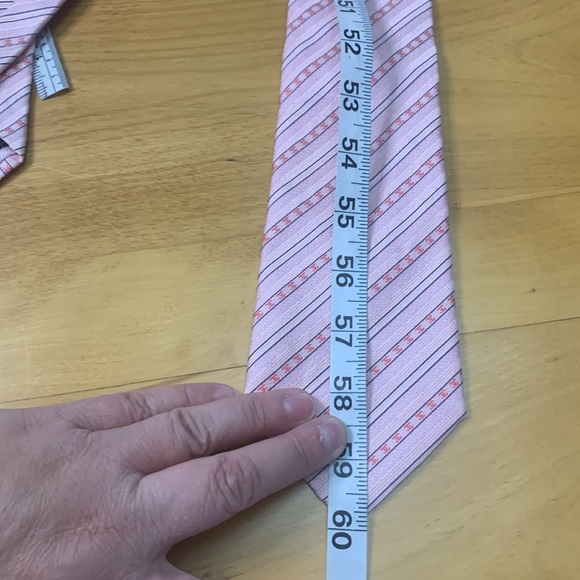 Chanel 100% silk Tie Pink CC logo stripe with Chain 60"L x 3.5"W EUC - Picture 12 of 14